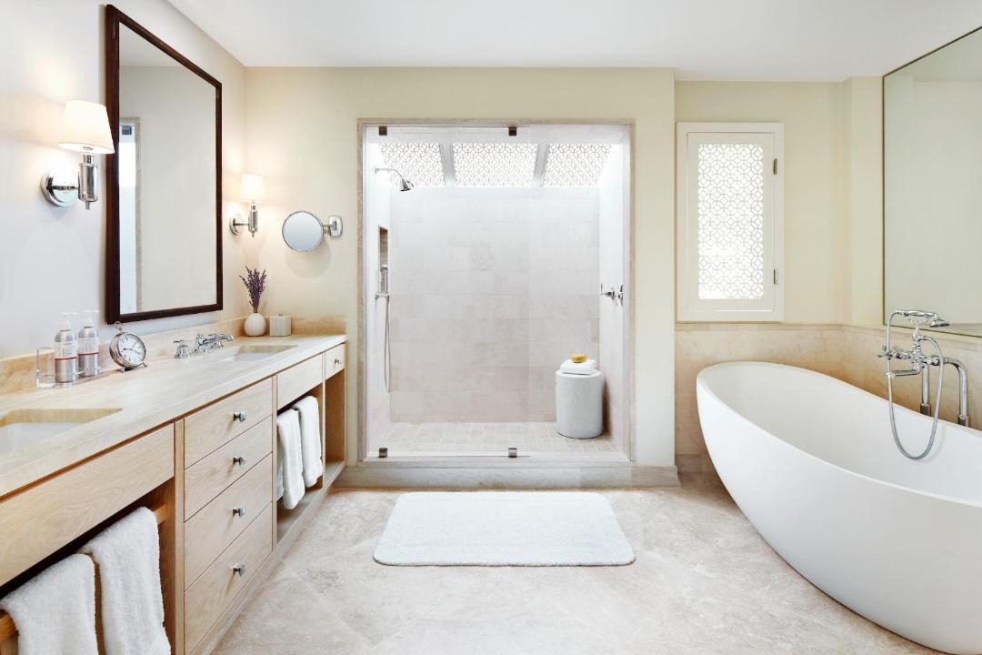 Photo of Bathroom in St. Helena