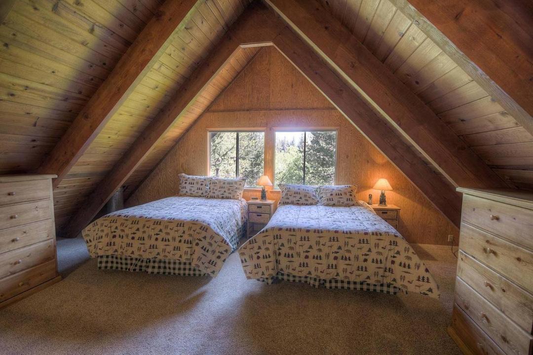 Photo of Bedroom in Tahoe Island
