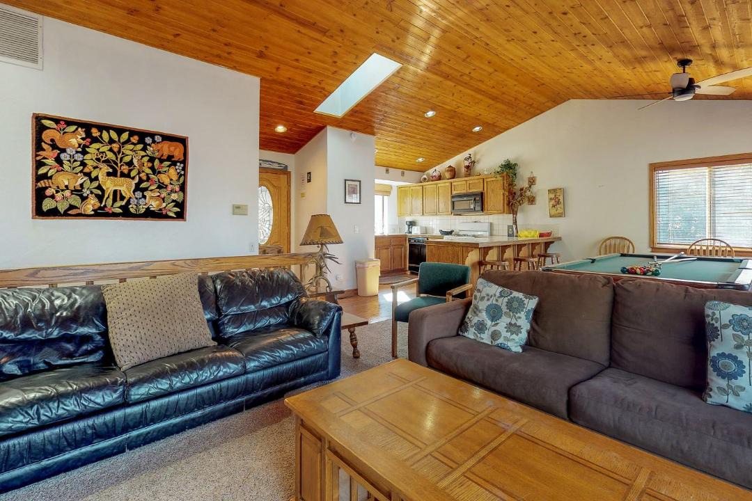 Photo of Livingroom in Upper Moonridge