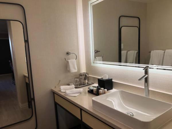 Photo of Bathroom in Southeast Torrance