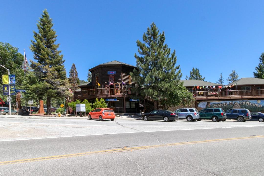 Photo of Others in Idyllwild