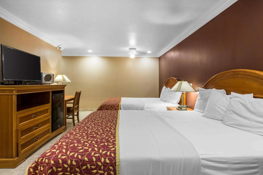 Photo of Bedroom in Cypress