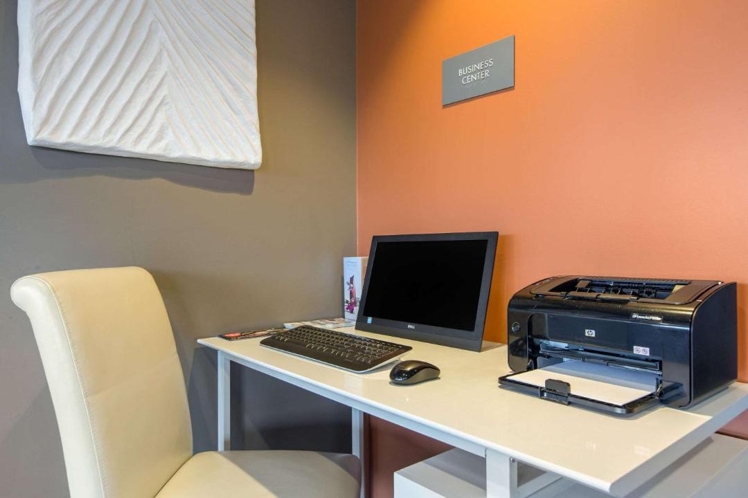 Photo of Livingroom in East Side Costa Mesa