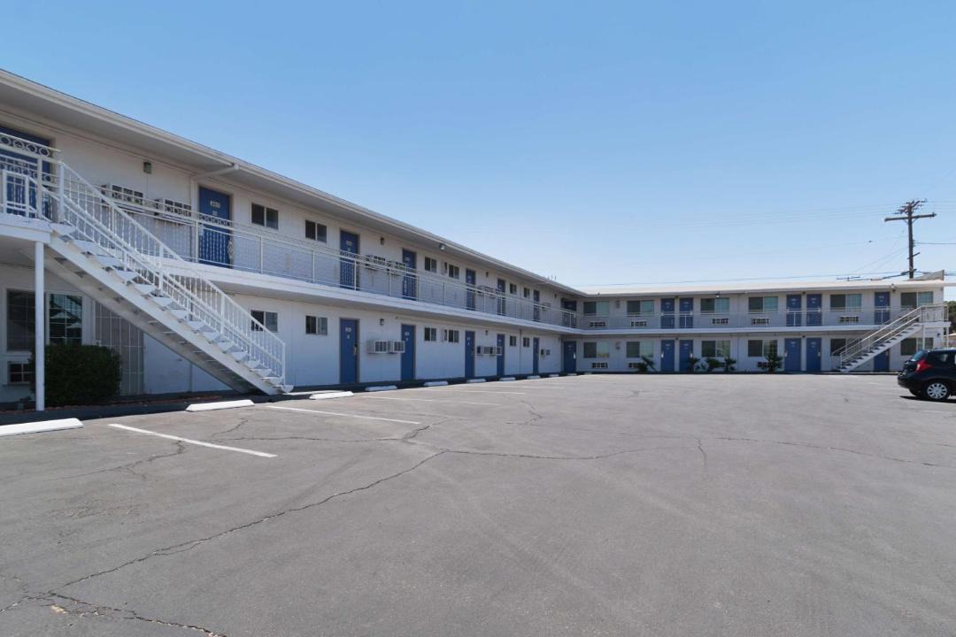 Photo of Others in Barstow