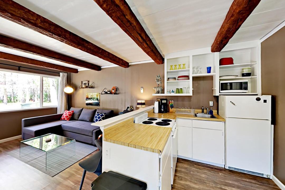 Photo of Livingroom in Tahoe Island