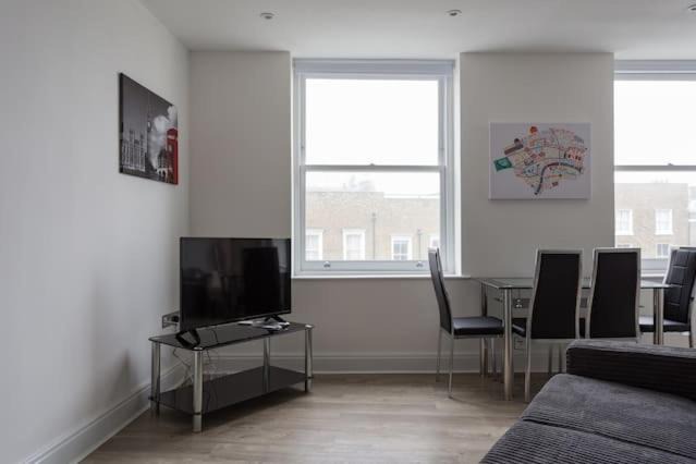 Photo of Livingroom in Camden