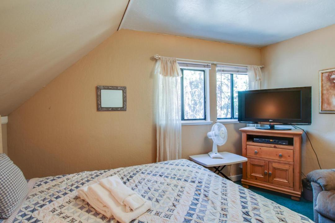 Photo of Bedroom in Tahoe Island