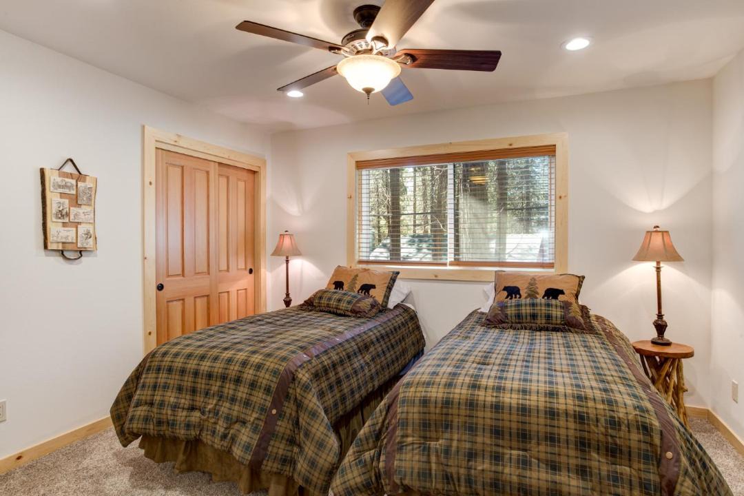 Photo of Bedroom in North Wawona