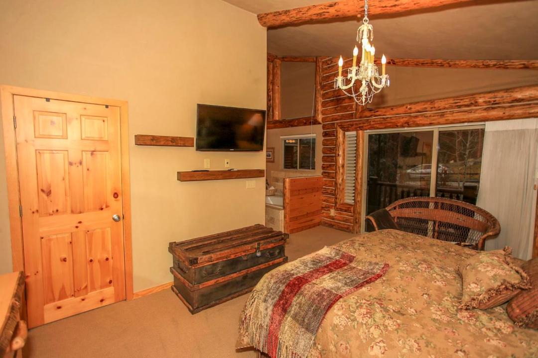 Photo of Others in Castle Glen Estates