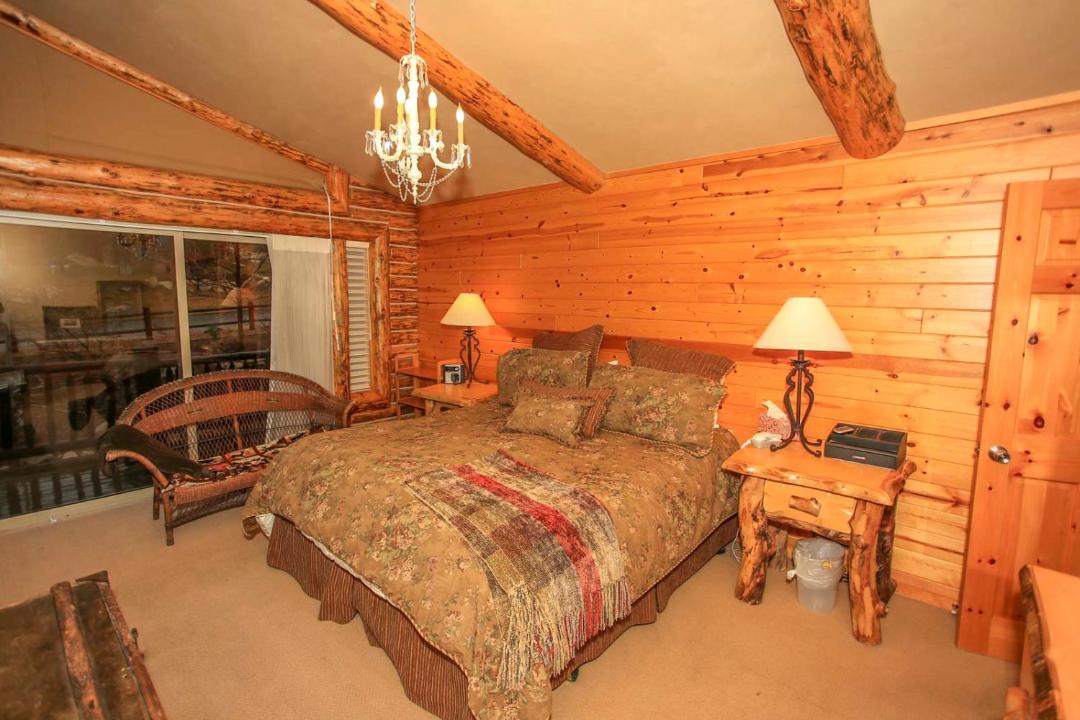 Photo of Bedroom in Castle Glen Estates