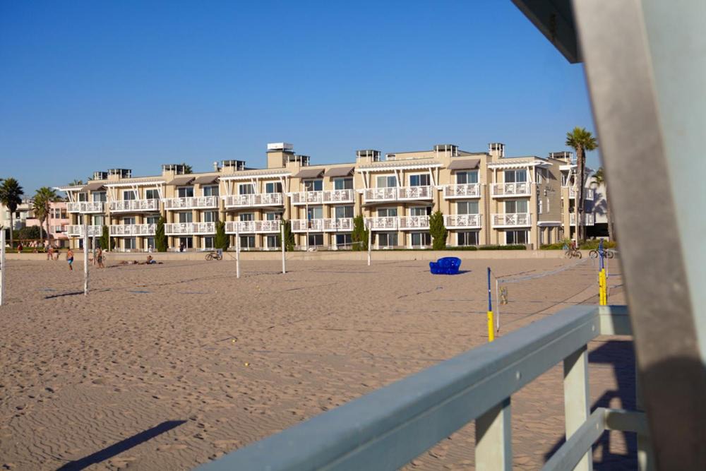 Photo of Others in Hermosa Beach