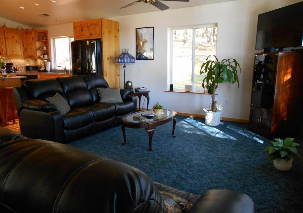 Photo of Livingroom in Mariposa