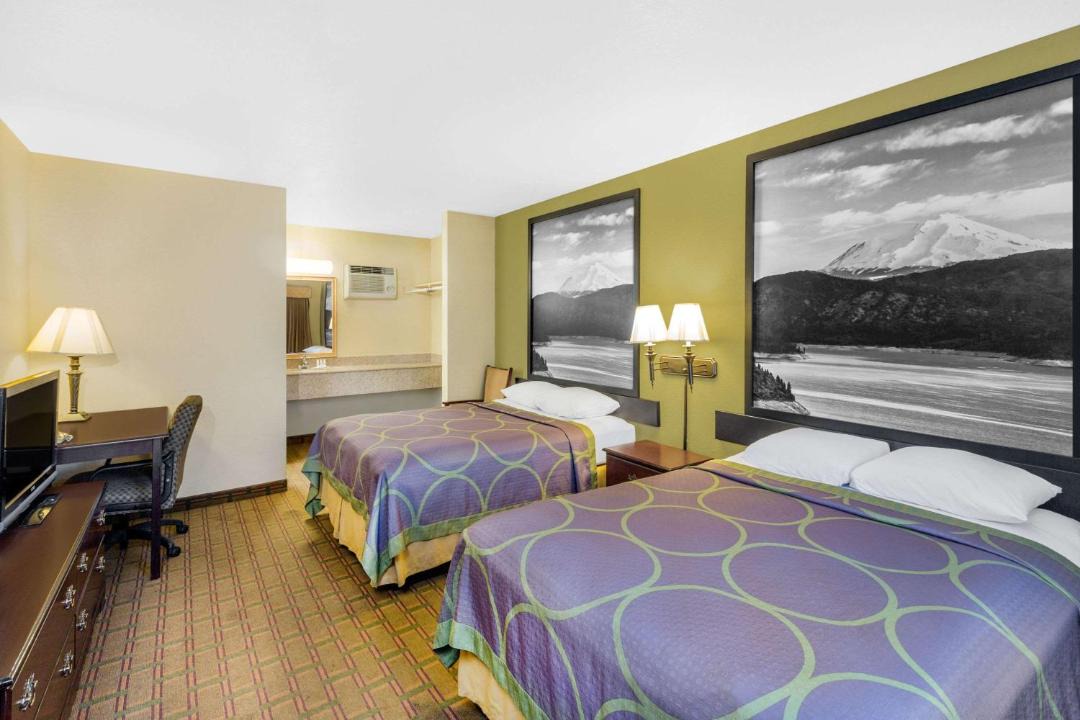 Photo of Bedroom in Corning