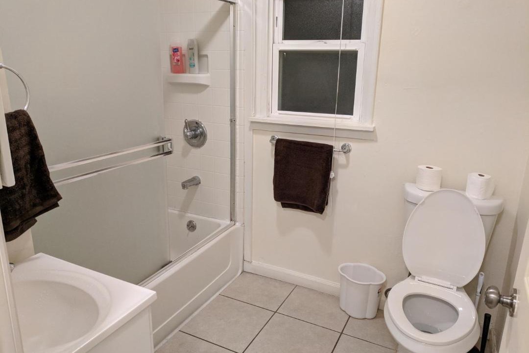 Photo of Bathroom in Vallejo