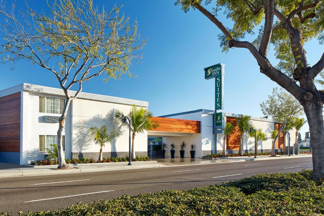 Photo of Others in Downey