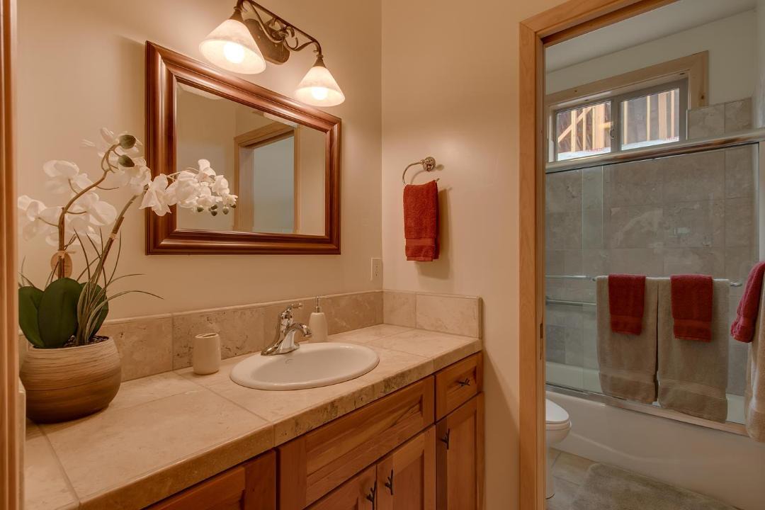 Photo of Bathroom in Tahoe Island