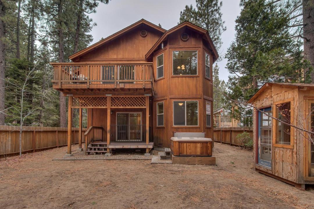 Photo of Buildings in Tahoe Island