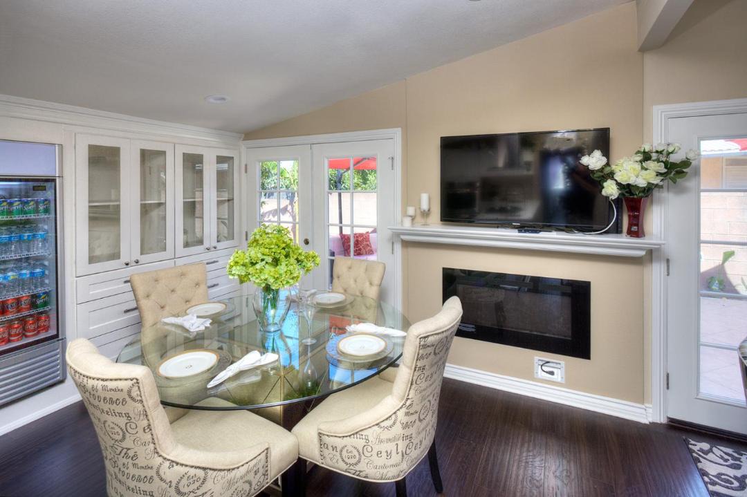 Photo of Livingroom in Fullerton