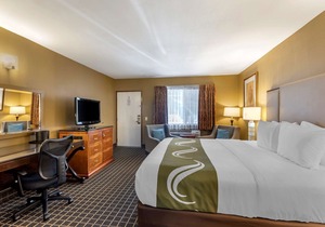 Quality Inn & Suites Westminster - Seal Beach Westminster