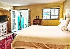 Blue Iguana Inn