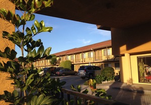 Fullerton Inn