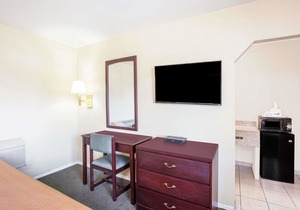 Travelodge by Wyndham Barstow