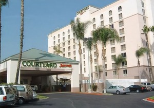 Courtyard by Marriott Baldwin Park