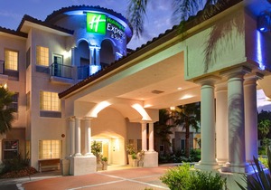 Holiday Inn Express Hotel & Suites Corona, an Ihg Hotel