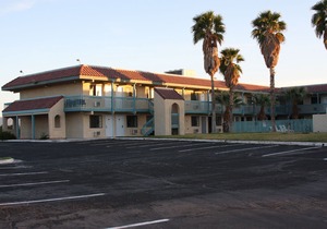 Days Inn & Suites by Wyndham Needles