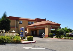 Best Western Plus Fresno Inn