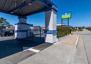 SureStay Hotel by Best Western Seaside Monterey