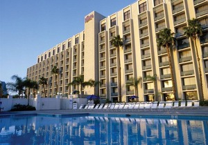 Knott's Berry Farm Hotel