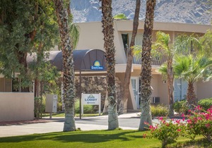 Days Inn by Wyndham Palm Springs