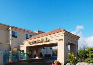 Best Western Plus Fresno Inn