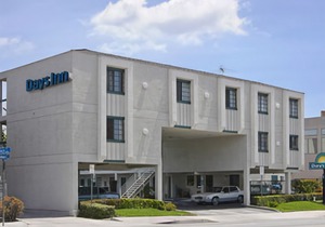 Days Inn by Wyndham Orange Anaheim