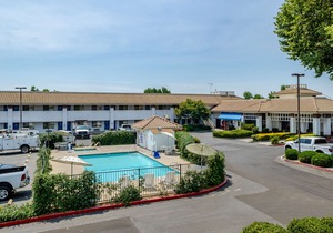 Motel 6 Oakdale, Ca