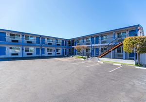 SureStay Hotel by Best Western Seaside Monterey