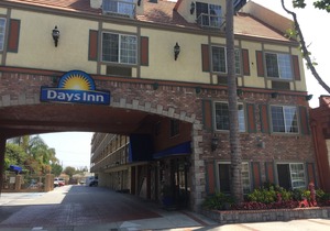Days Inn by Wyndham Los Angeles LAX/ Redondo&ManhattanBeach