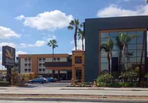 Quality Inn & Suites Los Angeles Airport - LAX