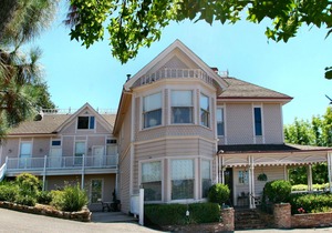 Power's Mansion Inn