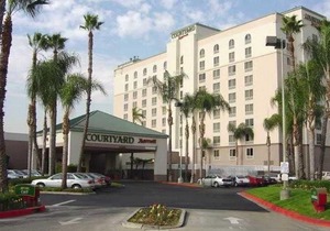 Courtyard by Marriott Baldwin Park