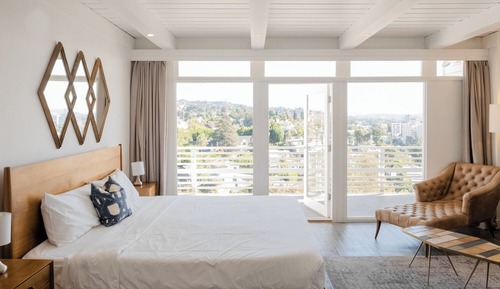 Hollywood Hills City View Studio