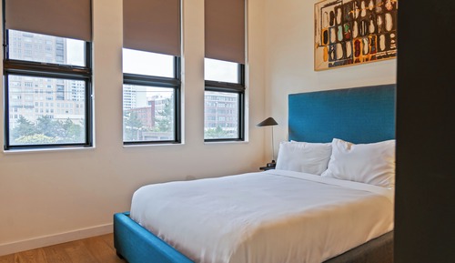 Standard Apartment, 1 Queen Bed with Sofa bed, City View
