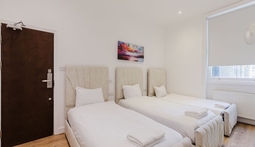 Standard Triple Room, Ensuite