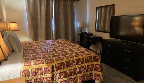 Premium Room, 1 King Bed, Non Smoking