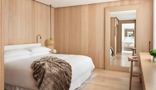 Deluxe Room, 1 King Bed