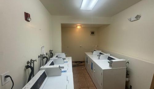 Queen Room with Shared Bathroom