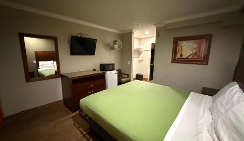 One-Bedroom Suite