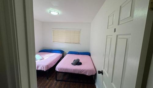 Double Room with Shared Toilet