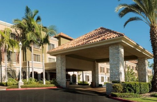 Ontario Hotel | Ayres Hotel Ontario at The Mills Mall